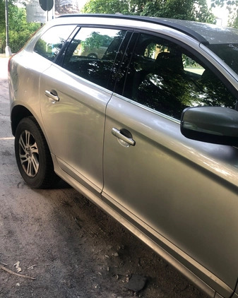Volvo XC 60 cena 99000 przebieg: 60000, rok produkcji 2016 z Warszawa małe 137